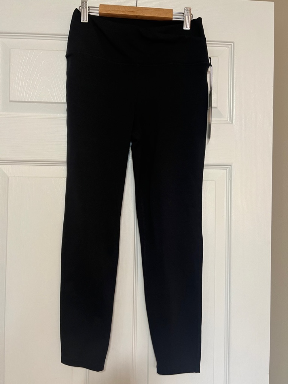 Zobha crossover leggings